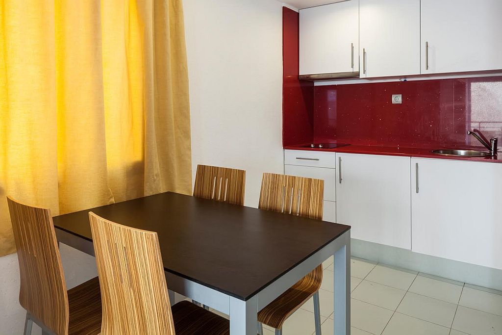 Apartamentos Jet - Adults Only ปลายาเดนบอสซา ภายนอก รูปภาพ